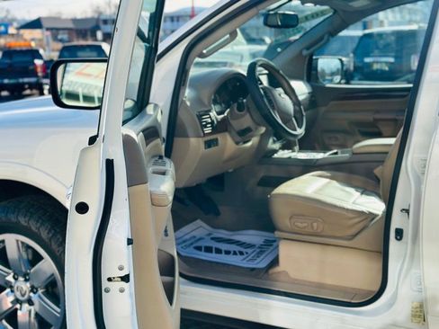 Used 2013 Nissan Armada Platinum image 18