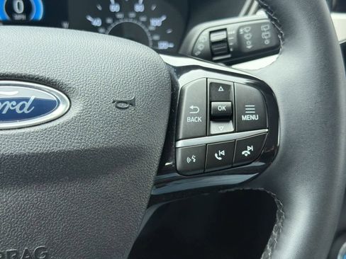 Used 2022 Ford Escape SE w/ Convenience Package image 25