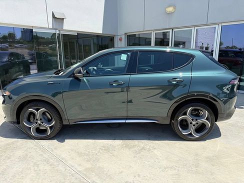 New 2026 Alfa Romeo Tonale w/ Active Assist Package AWD/4WD image 5