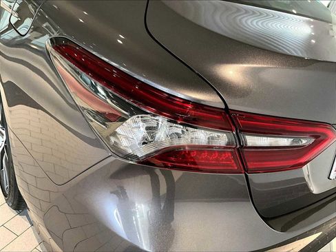 Used 2022 Toyota Camry XLE w/ Carpet Mat Package (TMS) image 33