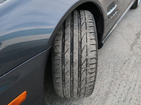 Used 2011 Mercedes-Benz SL 550 image 43