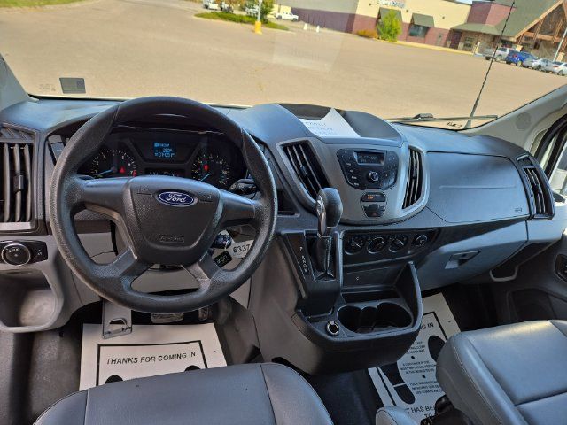 Used 2018 Ford Transit 150 130 Low Roof RWD image 4