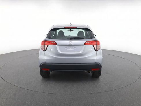 Used 2021 Honda HR-V LX image 39