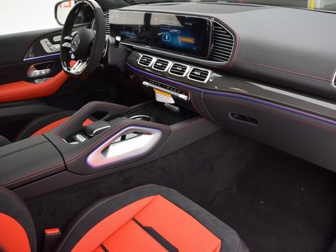 New 2026 Mercedes-Benz GLE 63 AMG S image 14