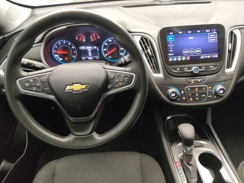 Used 2022 Chevrolet Malibu LT FWD image 22