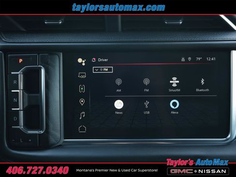 Used 2023 GMC Yukon Denali w/ Advanced Technology Package AWD/4WD image 13