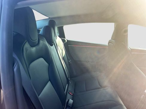 Used 2025 Tesla Model 3 Long Range RWD image 28