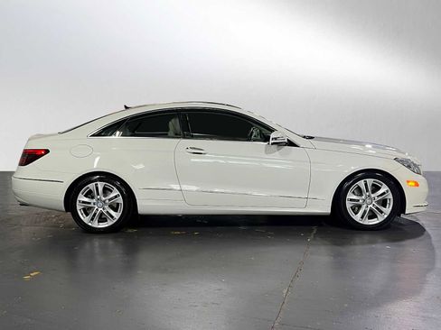 Used 2011 Mercedes-Benz E 350 Coupe image 2