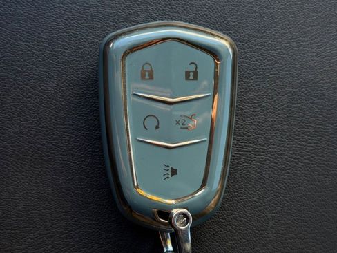 Used 2020 Cadillac XT6 Premium Luxury image 26