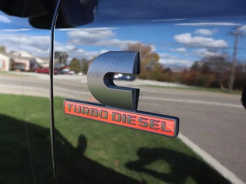 Used 2025 RAM 3500 Limited image 3