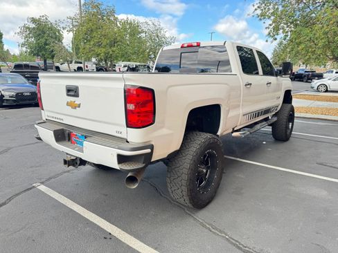 Used 2016 Chevrolet Silverado 2500 LTZ w/ LTZ Plus Package AWD/4WD image 5