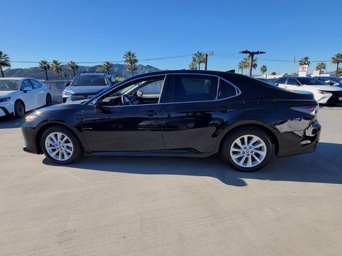 Certified 2021 Toyota Camry LE image 8