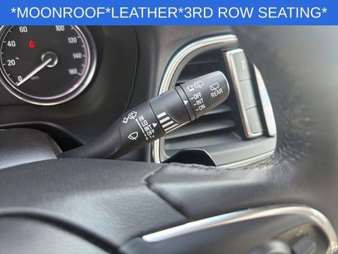 Used 2018 Buick Enclave Essence FWD image 35