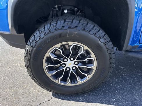Used 2021 Chevrolet Colorado ZR2 image 4