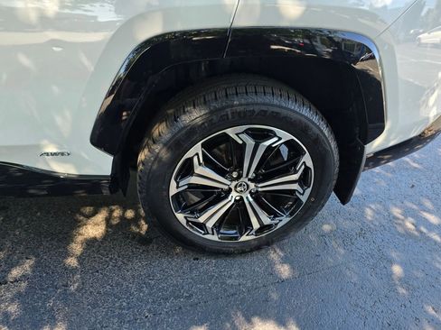 Used 2023 Toyota RAV4 XSE w/ Weather Package AWD/4WD image 4