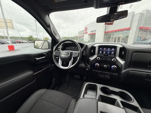 Used 2020 GMC Sierra 1500 SLE w/ SLE Value Package AWD/4WD image 13