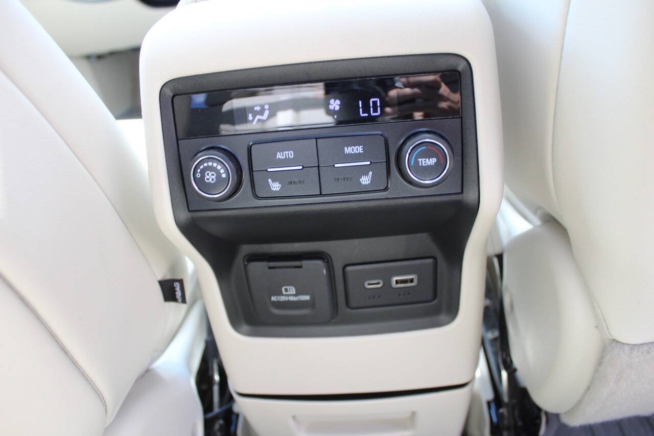 Used 2021 GMC Acadia Denali w/ Denali Technology Package AWD/4WD image 21