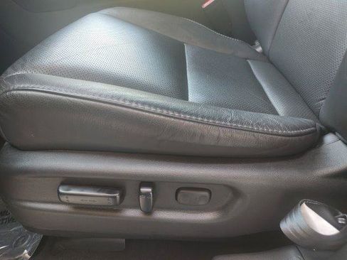 Certified 2024 Honda Passport EX-L image 3