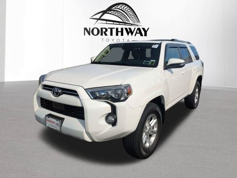 Used 2019 Toyota RAV4 Adventure w/ Cold Weather Package AWD/4WD image 7