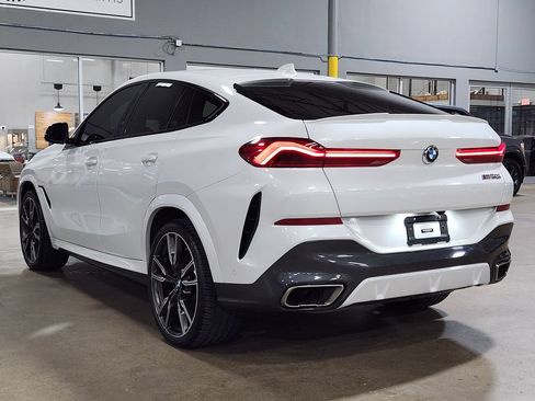 Used 2021 BMW X6 M50i w/ Executive Package AWD/4WD image 10