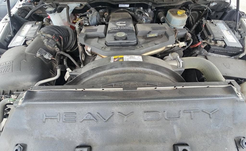 Used 2014 RAM 2500 Laramie w/ Convenience Group AWD/4WD image 9