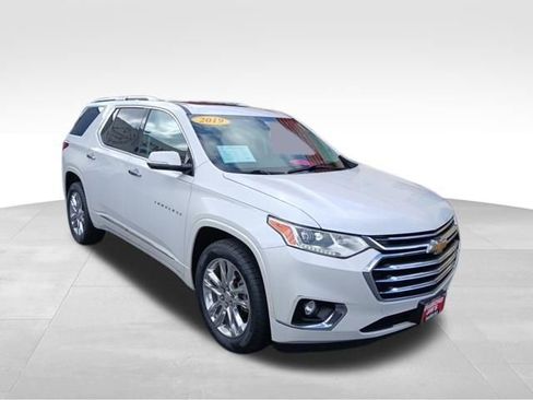 Used 2019 Chevrolet Traverse High Country w/ LPO, Floor Liner Package image 3