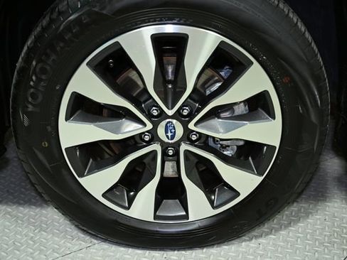 Certified 2025 Subaru Outback Limited w/ Popular Package #2 image 23