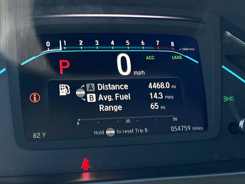 Used 2018 Honda Odyssey Elite image 41