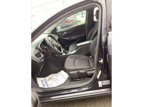Used 2022 Chevrolet Malibu LS w/ LPO, Convenience Package 1 image 9