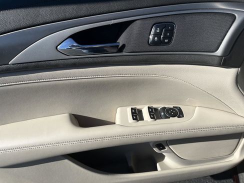 Used 2018 Lincoln MKZ Premiere w/ Magnetic Appearance Package image 10