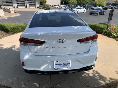 Used 2019 Hyundai Sonata SE FWD image 9