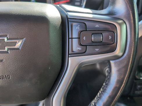 Used 2020 Chevrolet Silverado 1500 LT Trail Boss image 17