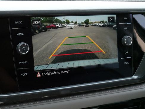 Certified 2023 Volkswagen Taos SEL AWD/4WD image 32