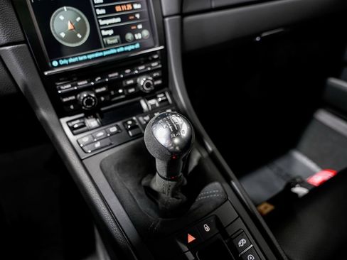 Used 2014 Porsche 911 Carrera 4S AWD/4WD image 14