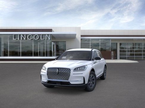 New 2026 Lincoln Corsair Premiere image 2
