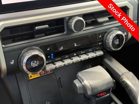 Used 2024 Toyota Tacoma TRD Off-Road AWD/4WD image 28