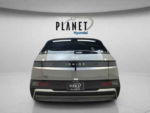 New 2026 Hyundai Ioniq 5 SE AWD/4WD image 5