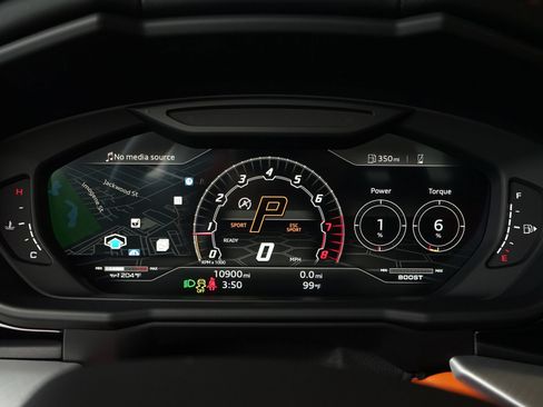 Used 2022 Lamborghini Urus AWD/4WD image 11