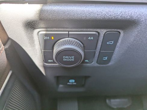 New 2025 Ford Expedition King Ranch image 32