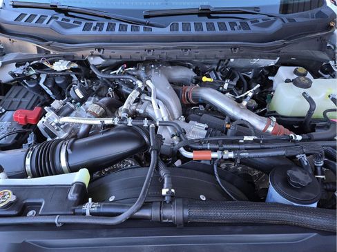 Used 2025 Ford F350 Platinum image 65