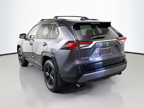Used 2021 Toyota RAV4 XSE image 5