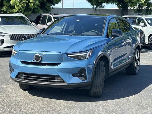 Certified 2023 Volvo C40 P8 Recharge Ultimate w/ Protection Package Premier image 8