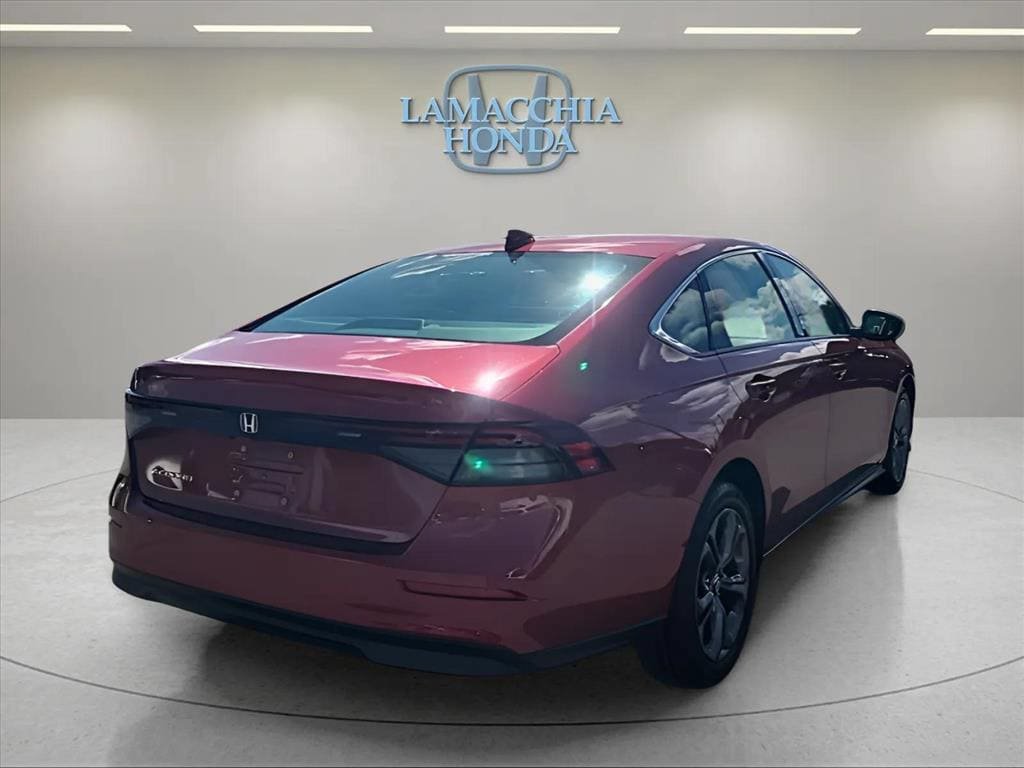 Used 2024 Honda Accord EX image 5