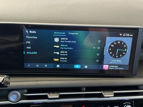 New 2026 Hyundai Santa Cruz SEL FWD image 16