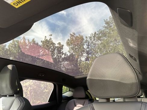 Used 2025 Polestar Polestar 3 image 17