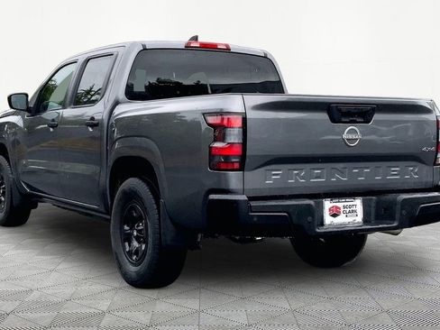 Used 2022 Nissan Frontier S w/ Technology Package AWD/4WD image 4
