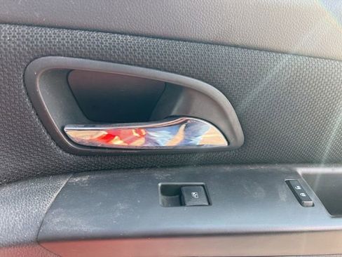 Used 2016 Chevrolet Cruze LT image 27