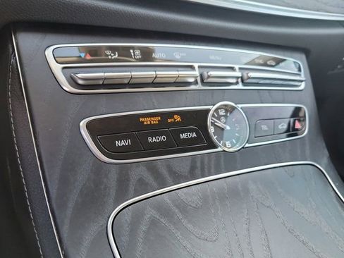 Used 2020 Mercedes-Benz E 450 4MATIC Cabriolet image 29