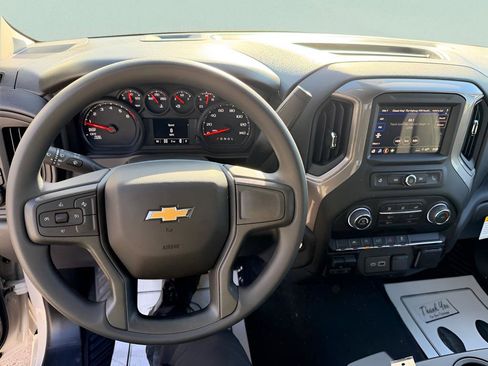 New 2026 Chevrolet Silverado 1500 Custom image 18