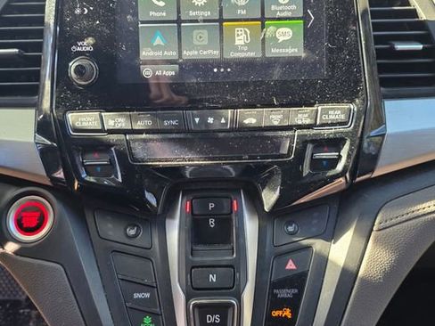 Used 2018 Honda Odyssey EX-L image 12
